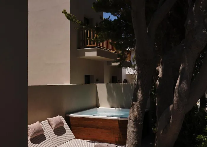 מלון Nauma Paros Design Boutique Hotel-adults Only נאוסה